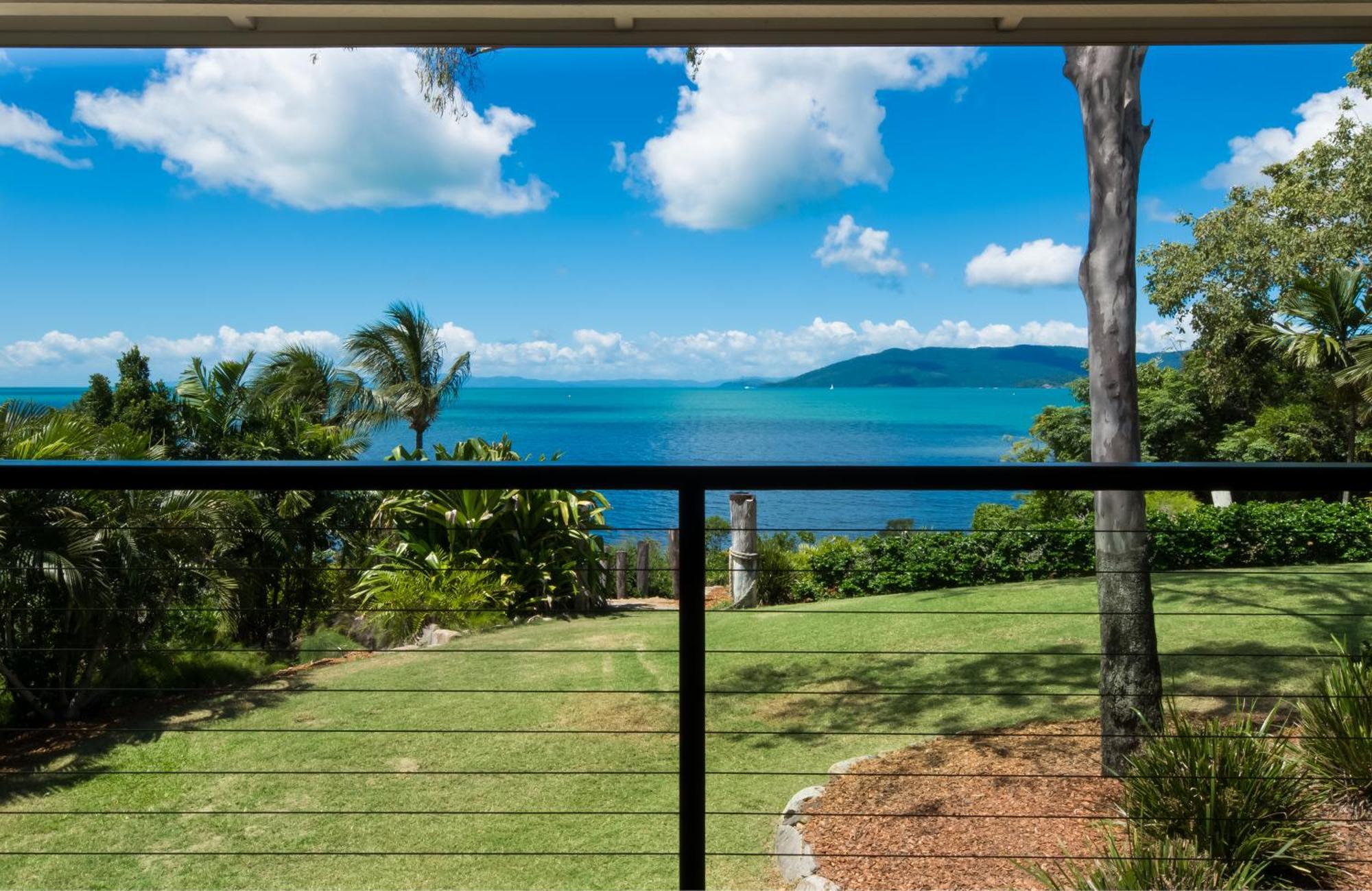 Freedom Shores Resort Airlie Beach Cannon Valley Exterior foto